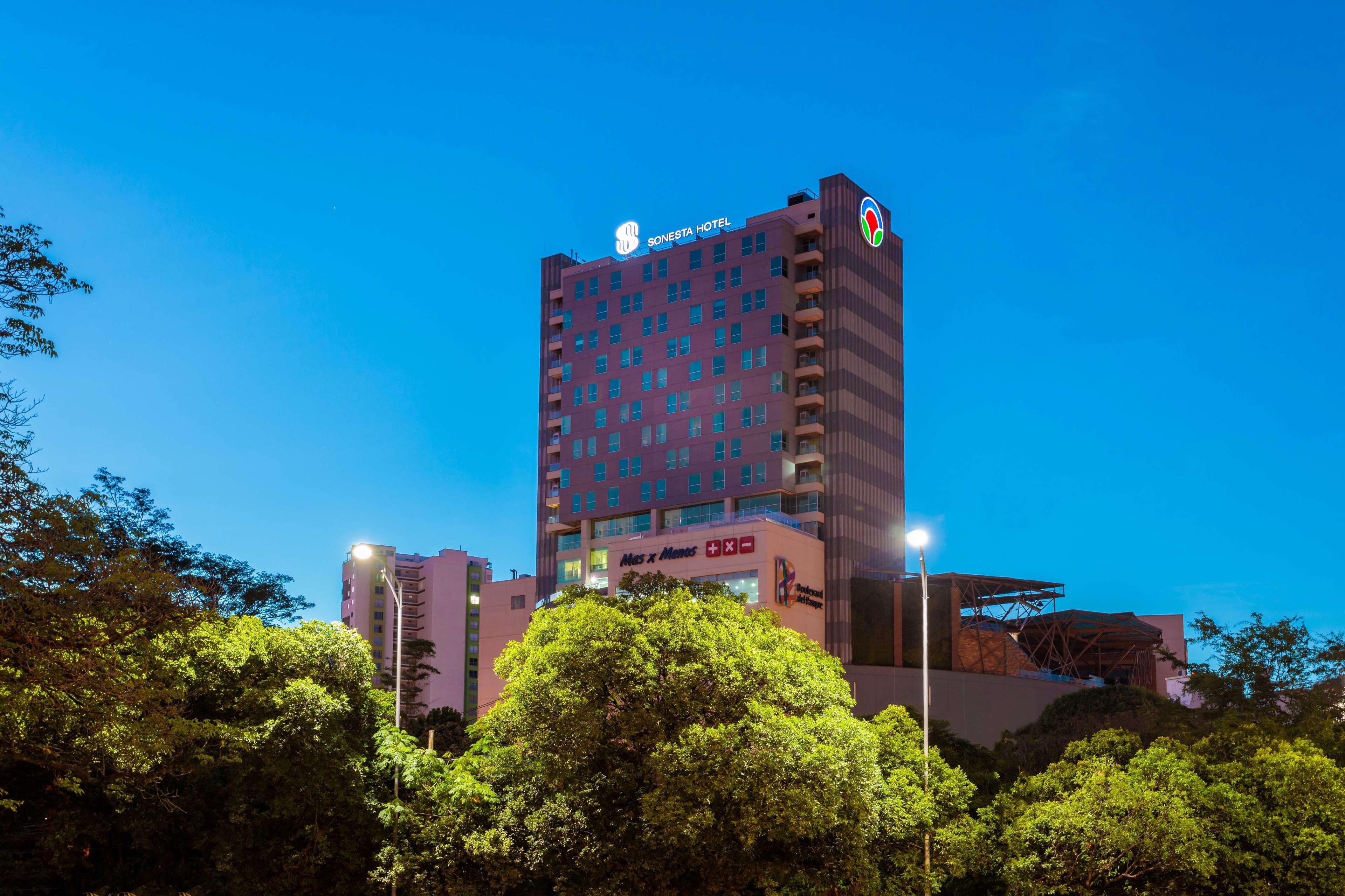 Sonesta Hotel Bucaramanga Floridablanca Exterior photo