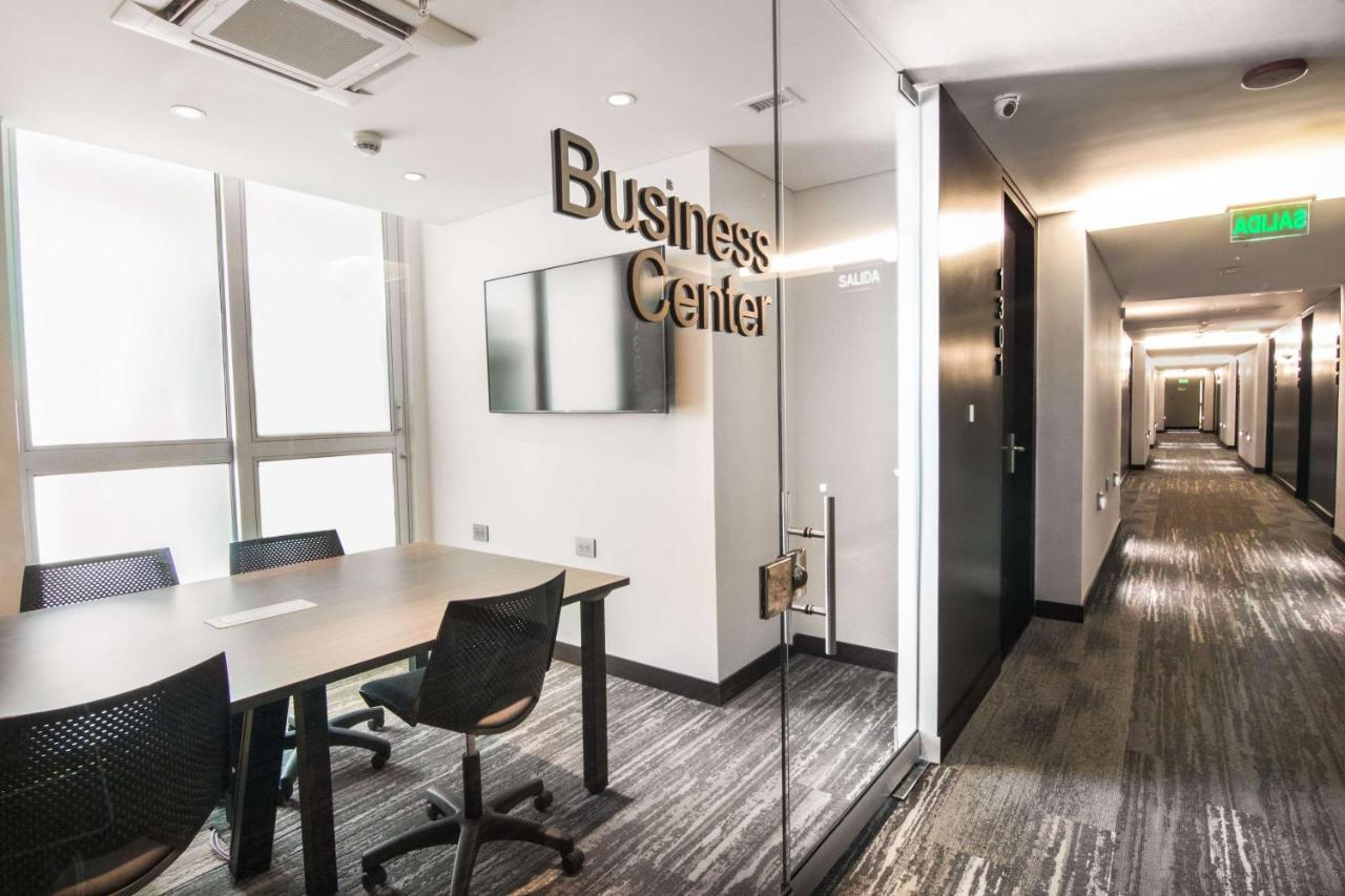 Sonesta Hotel Bucaramanga Floridablanca Exterior photo Business Center