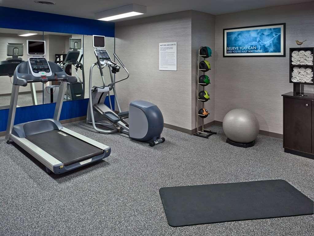 Sonesta Hotel Bucaramanga Floridablanca Facilities photo A typical gym